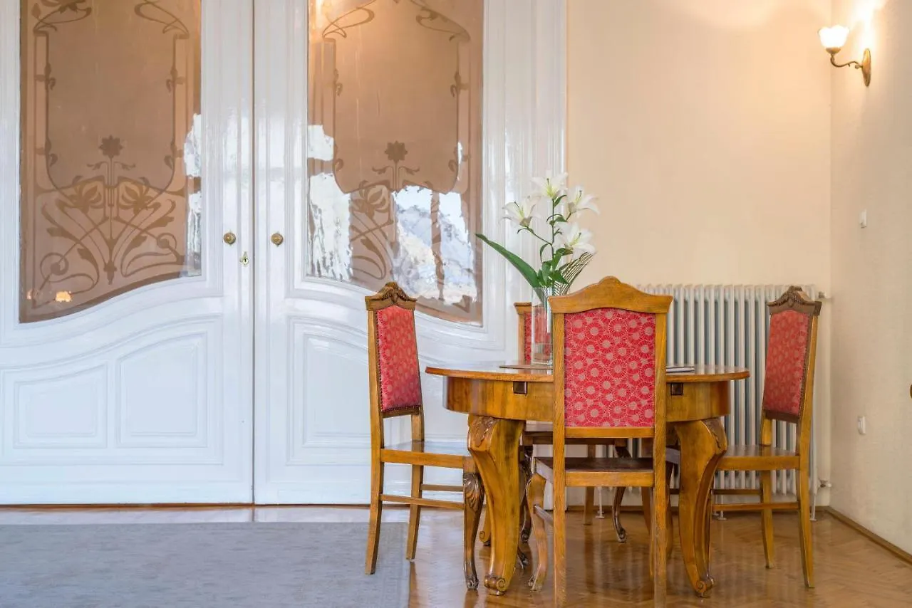 Ferienwohnung Stunning Spacious Art Nouveau Apart , Grand Piano Budapest 0*,